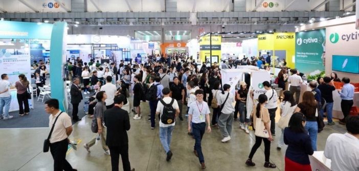 Delivering Specialized Pharmaceutical Exhibition Logistics
